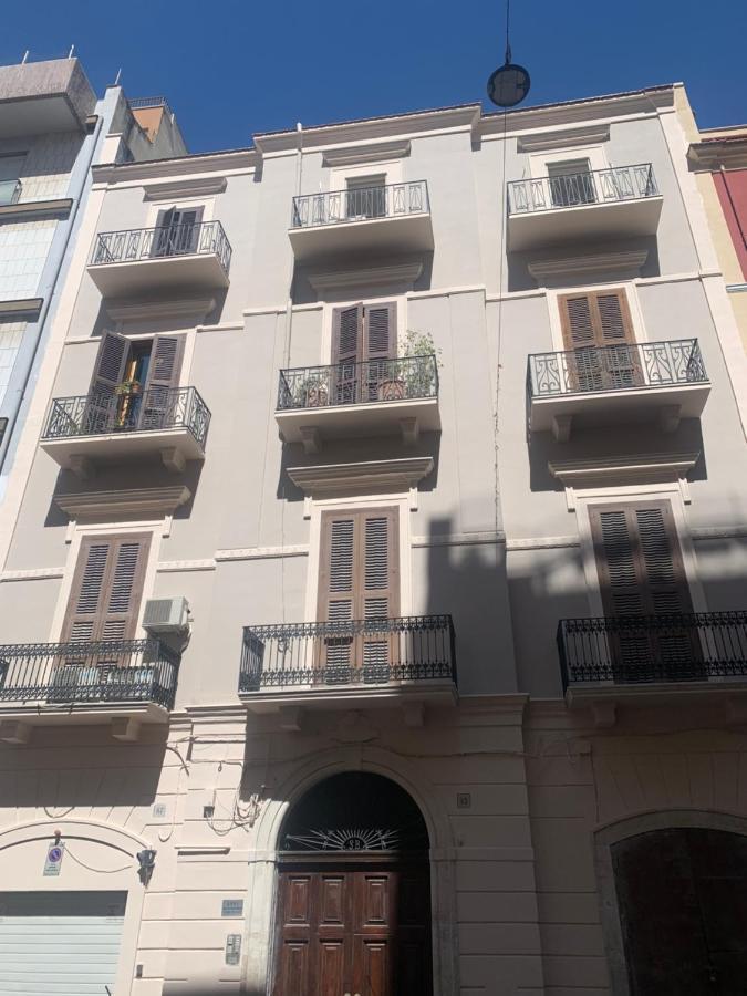 Apartment City Center Eighty-Five Bari Kültér fotó